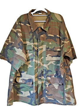 Vintage Woodland Camo Military Field Shirt Jacket Short Sleeve 4 Pocket OS